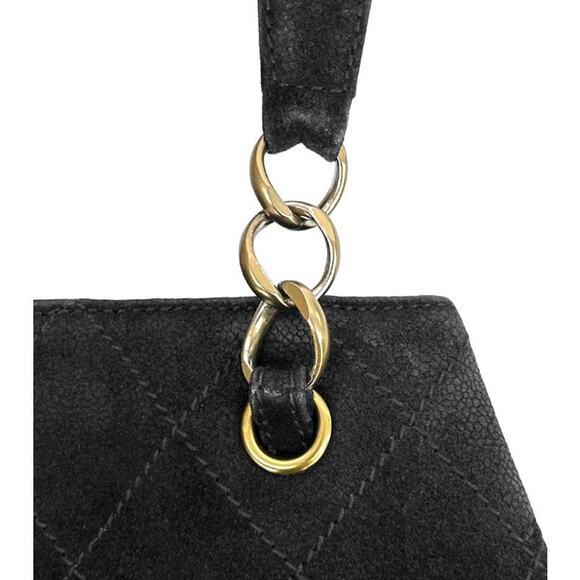 CHANEL Black Suede Shoulder Bag A-A13696 - Picture 11 of 13